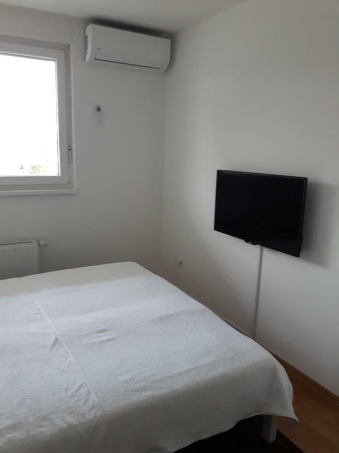 Apartments Abelija ซาเกร็บ ภายนอก รูปภาพ