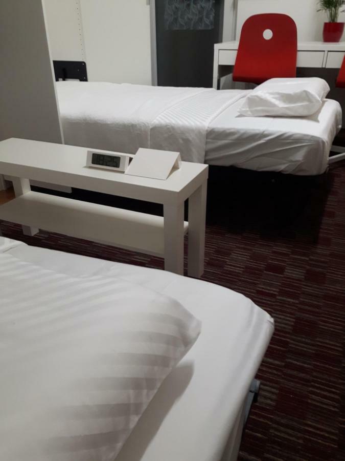 Apartments Abelija ซาเกร็บ ภายนอก รูปภาพ