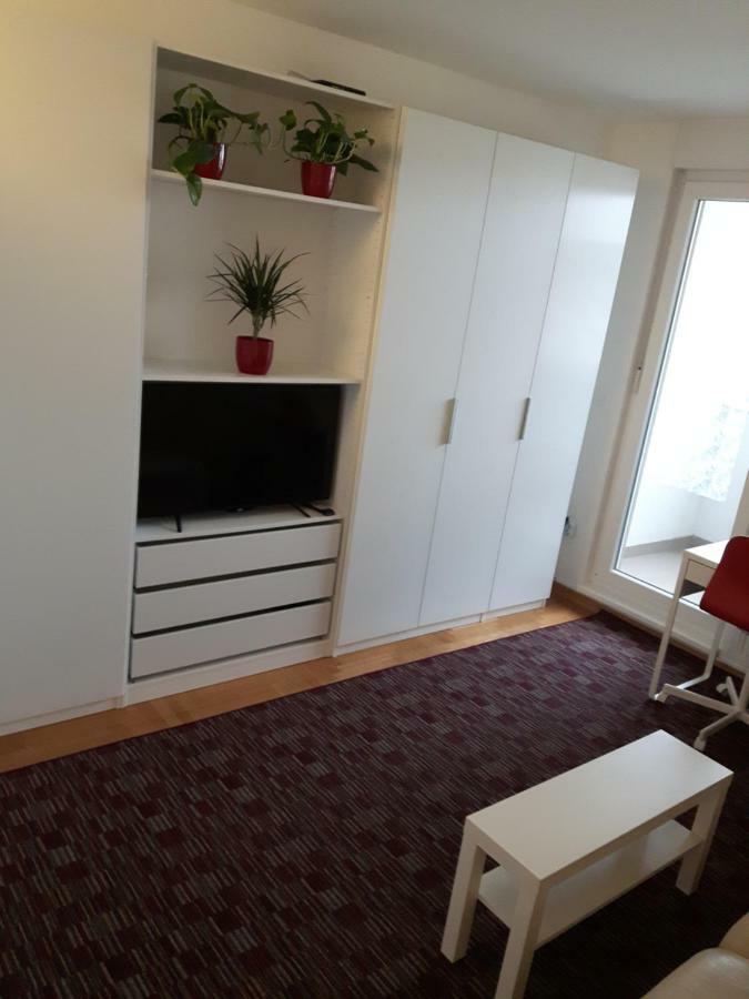 Apartments Abelija ซาเกร็บ ภายนอก รูปภาพ
